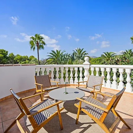 Villa Met Zwembad - 10 Min - 6p -